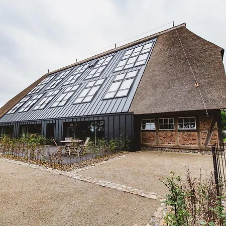 Hotel apartamentowy Gut Ferien Lofts 4*