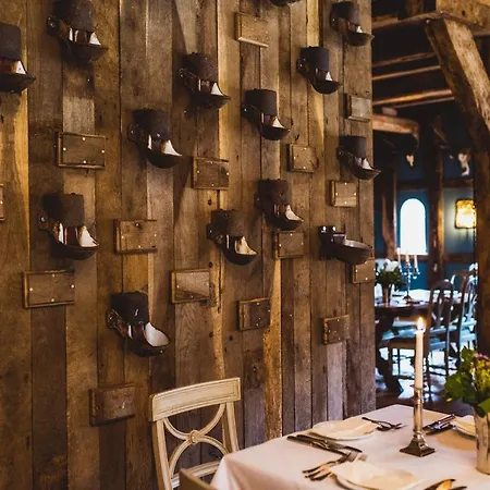 Aparthotel Gut Ferien Lofts 4*