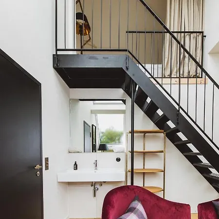 Hotel apartamentowy Gut Ferien Lofts Damp